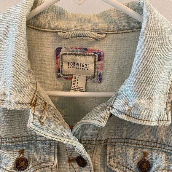 FOREVER 21 Sm Boho Distressed Light Wash Blue Cropped Denim Y2K Festival Jacket - Picture 8 of 10
